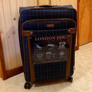 London Fog- Women's Blue Brentwood 29" Expandable Spinner Luggage